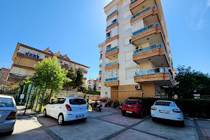 For Sale 2+1 Apartment in Alanya Center – Poolside Complex, Family and Investment Friendly, 100 m² alanya